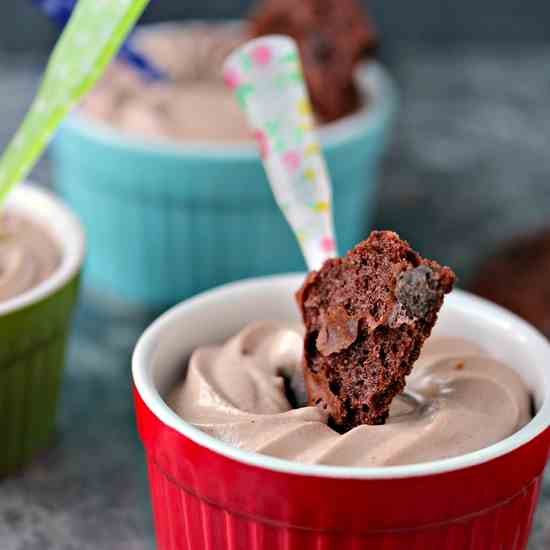 Brownie Batter Cheesecake Dip