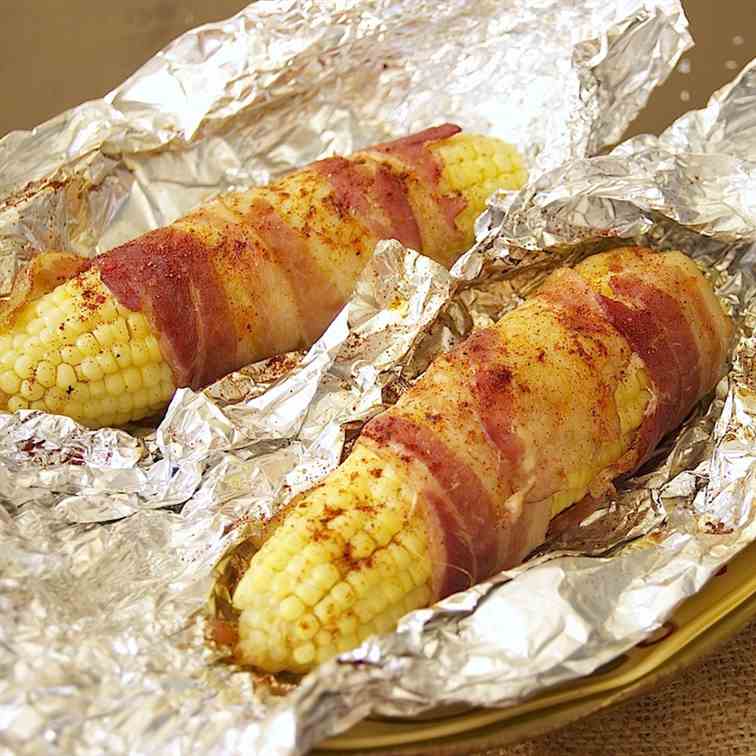 Baked corn with bacon and paprika