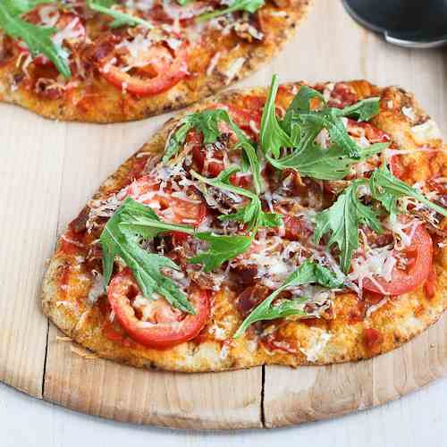 BLT Naan Pizza