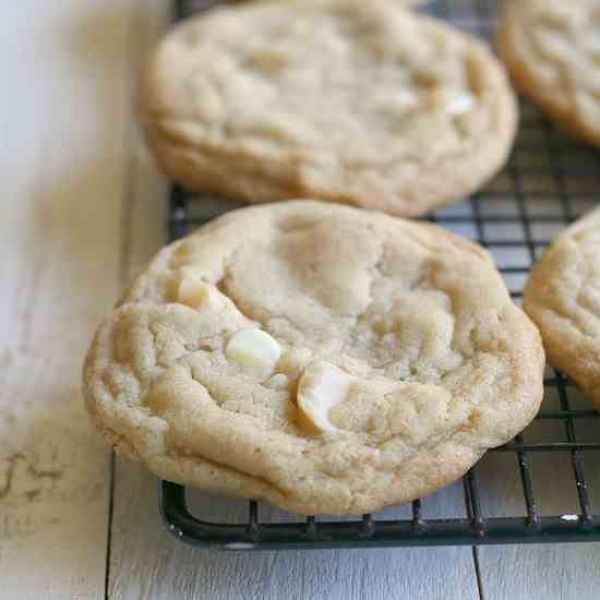 White Chocolate Macadamia Cookies