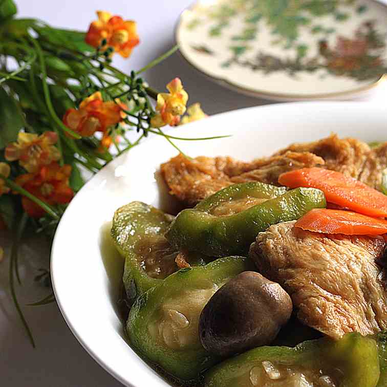 Braised ridged gourd with beancurd skin