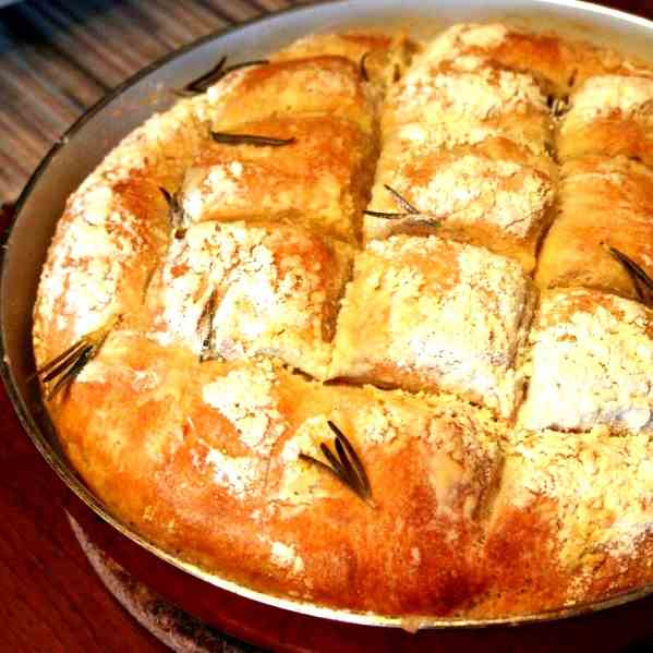 Rosemary-Focaccia Skillet Bread