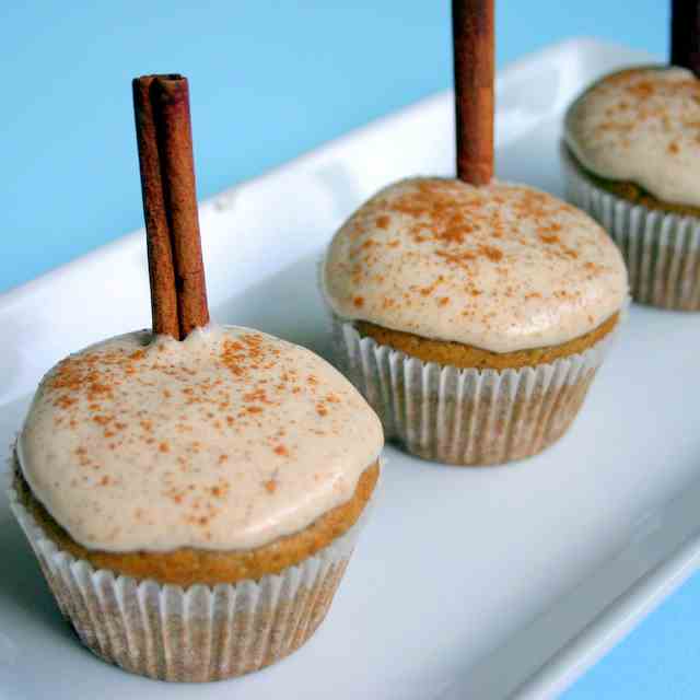 Vanilla Chai Cupcakes