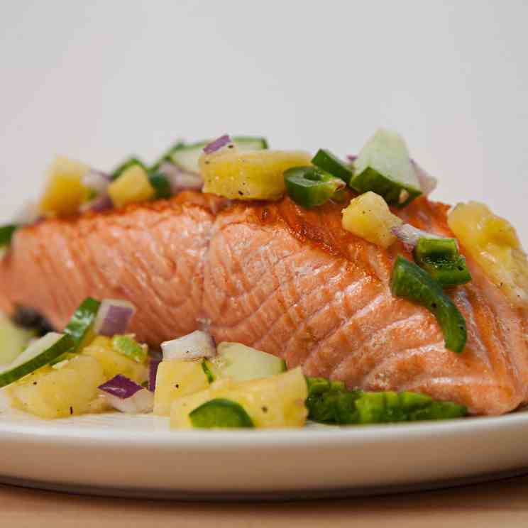 Grilled Salmon w- Cucumber Pineapple Salsa