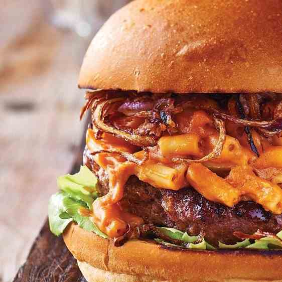 Chipotle Mac and Cheese Beef Burger