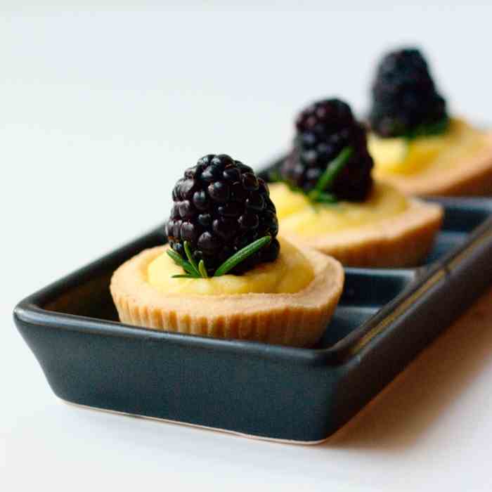 Pastry Cream and Blackberry Tartlettes