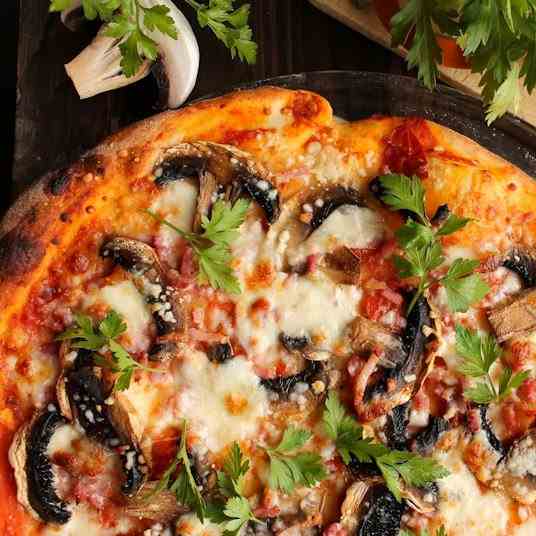 Mushrooms pizza