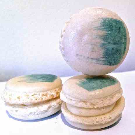 French Vanilla Macarons