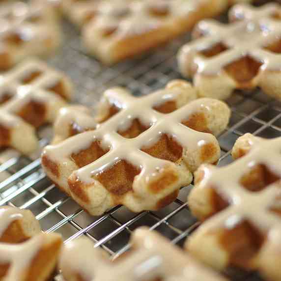 Maple Glazed Cinnamon Waffle Cookies