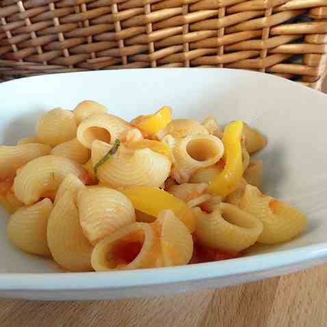 Pasta peppers and basil