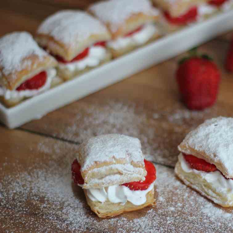 puff pastry with meringue and strawberries