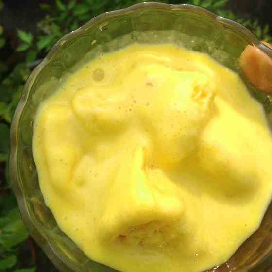 Home made mango ice cream