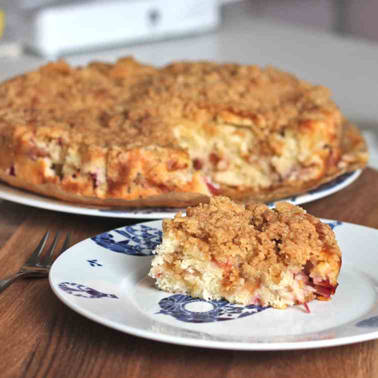 Buttermilk Rhubarb Streusel Cake