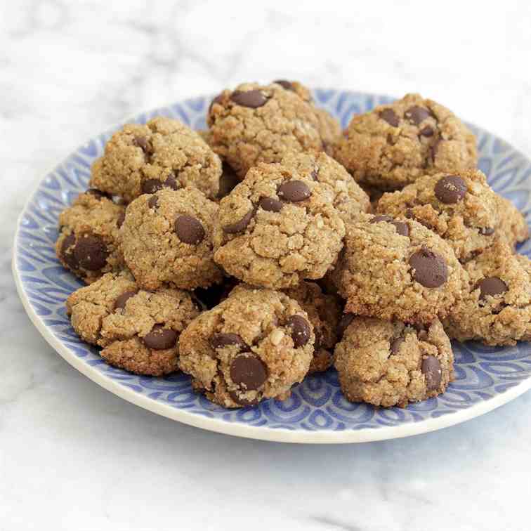 Lebkuchen Chocolate Chip Cookies