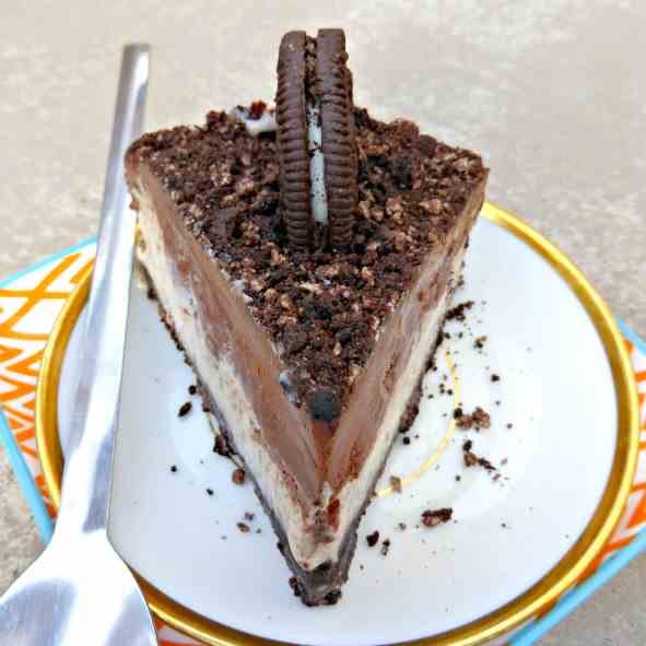 Oreo and White Chocolate Pie 