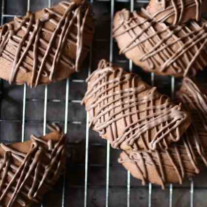 Chocolate dulce de leche empanadas