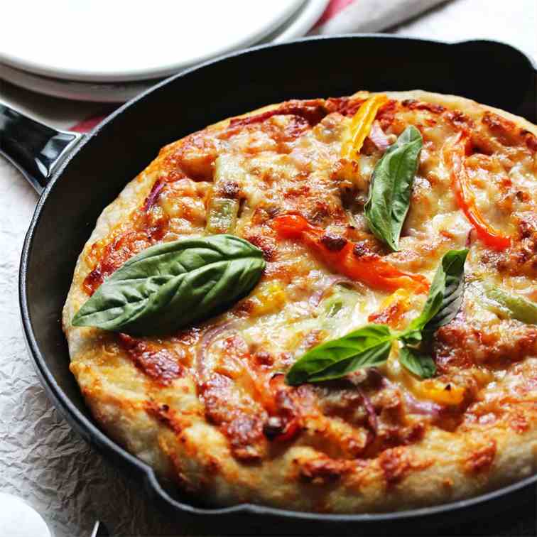 Sausage and Peppers Skillet Pizza