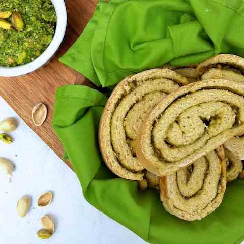 Arugula Pistachio Pesto Bread