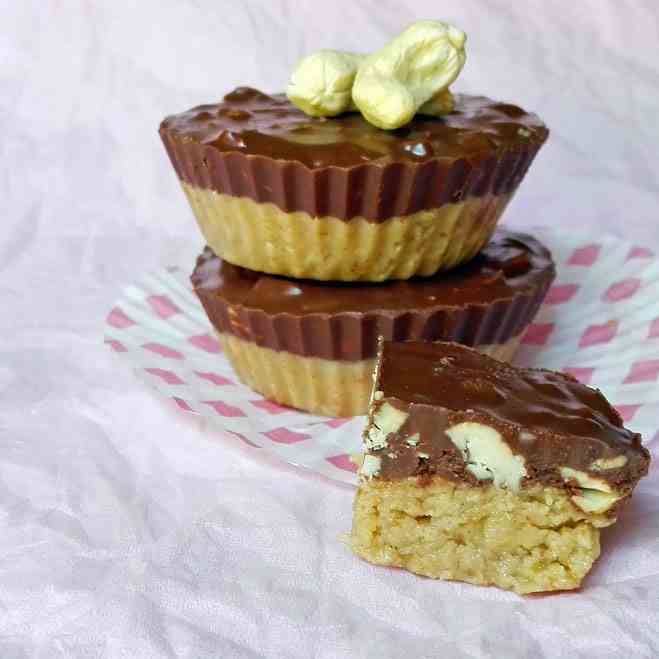 Delicious Vegan Cashew Butter Cups