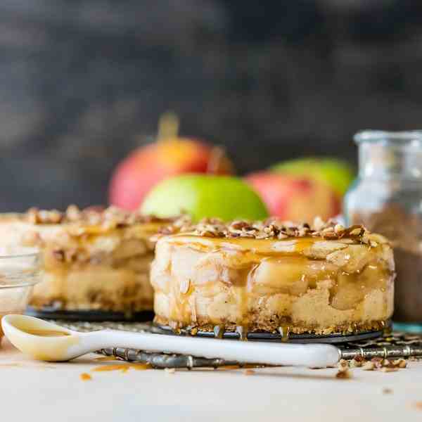 Mini Apple Pie Cheesecakes