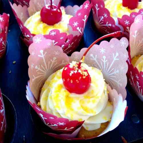 Pineapple Cream Cupcakes