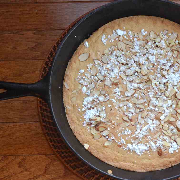 Skillet Almond Cake