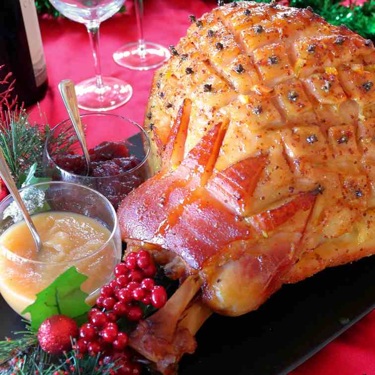 Glazed Christmas Ham