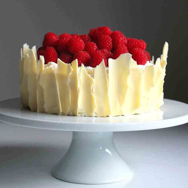 Lemon Raspberry Sponge Cake