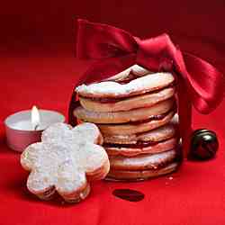 Sunday Snapshots : Czech Linzer Cookies