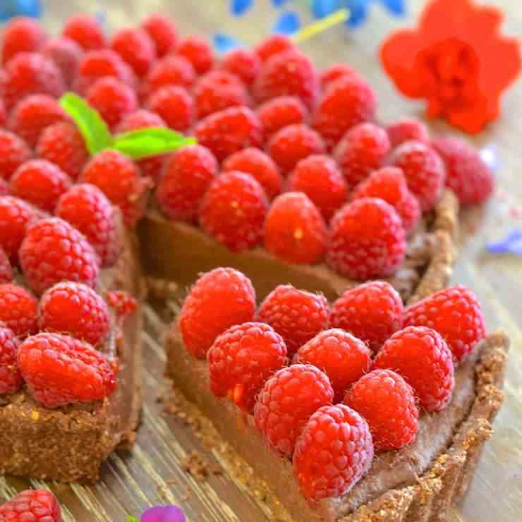 Healthy Raspberry Chocolate Fudge Tart