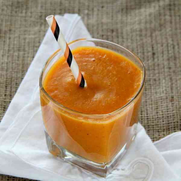 Orange Things Fruit & Vegetable Smoothie
