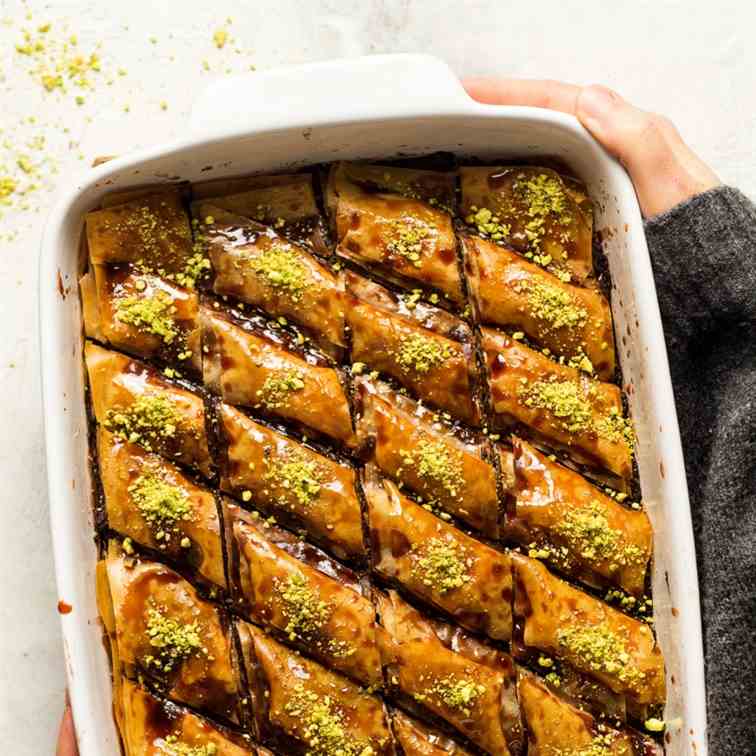 Vegan date baklava