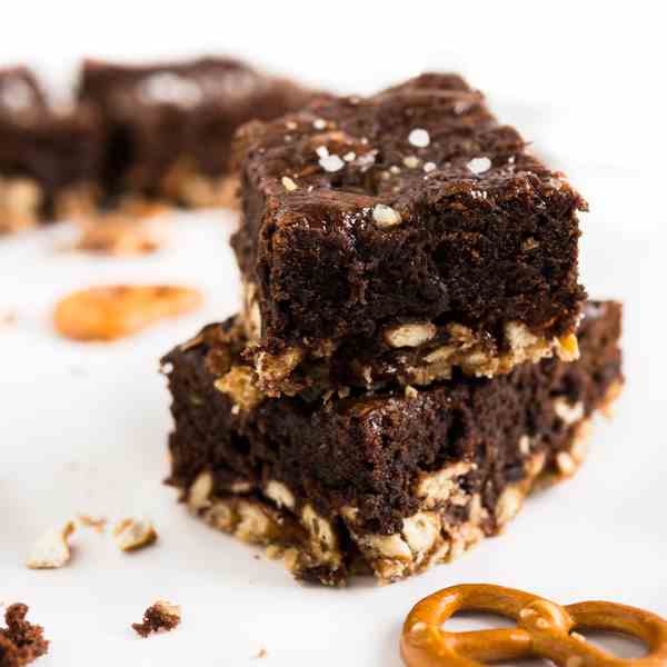 Salted Caramel Pretzel Brownies