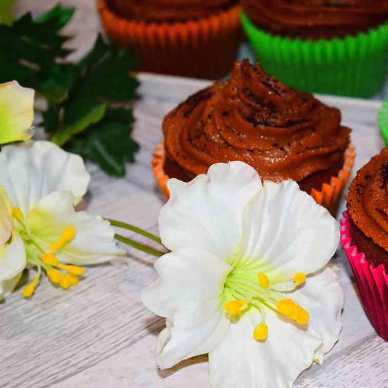 Cacao Cupcakes with Cashew Butter Icing