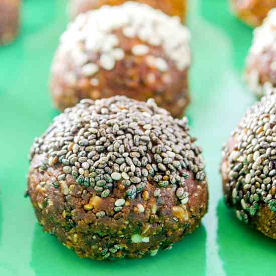 No Bake Vegan Energy Bites