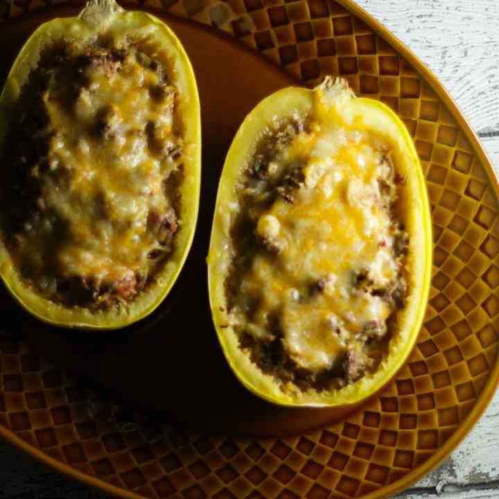 Chili Cheese Stuffed Spaghetti Squash