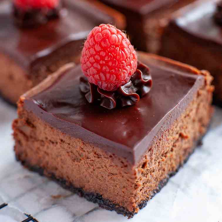 Chocolate Raspberry Cheesecake Bars