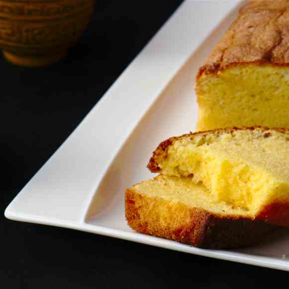 Cornmeal cake