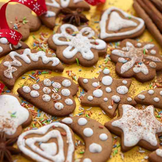 Gingerbread with Royal Icing