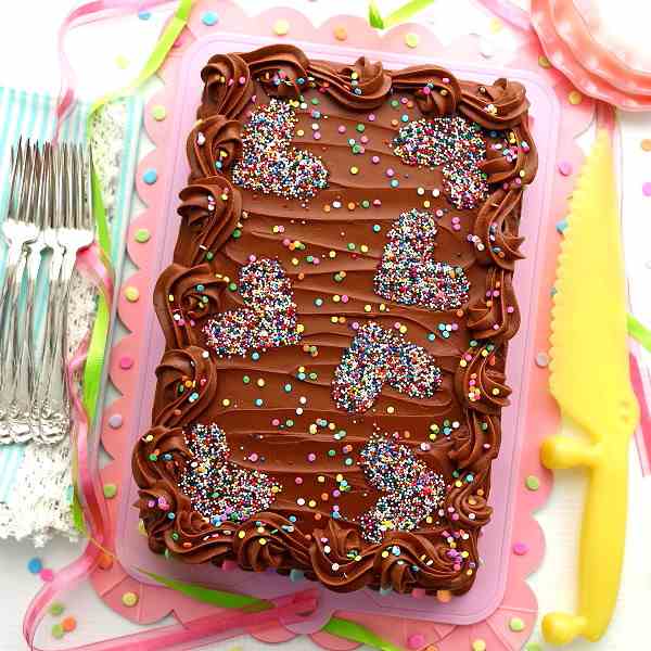 Vanilla Sheet Cake Chocolate Frosting