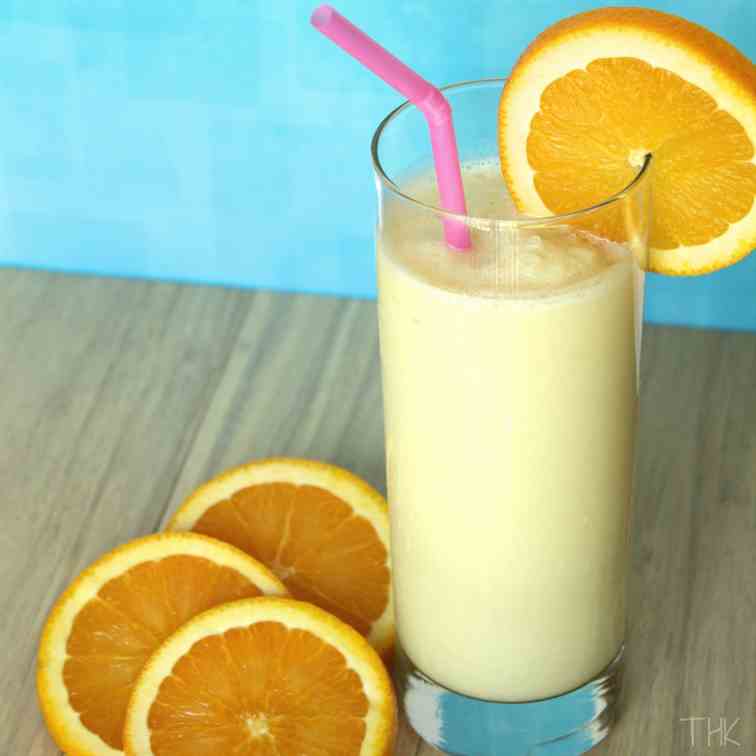 Pineapple Orange Creamsicle Smoothies