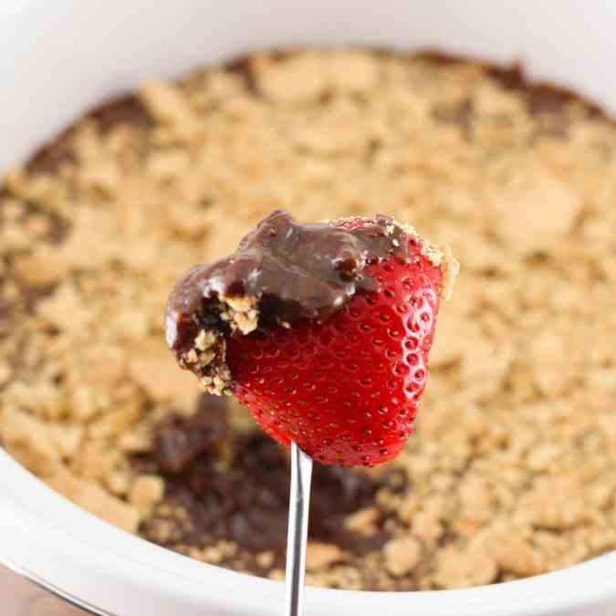 Smores Chocolate Fondue