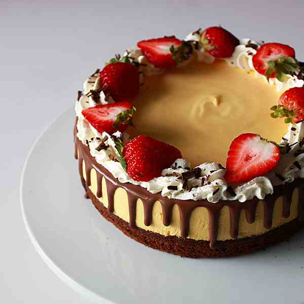 Mango mousse chocolate cake