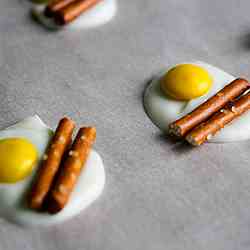"Bacon and Egg" Candies