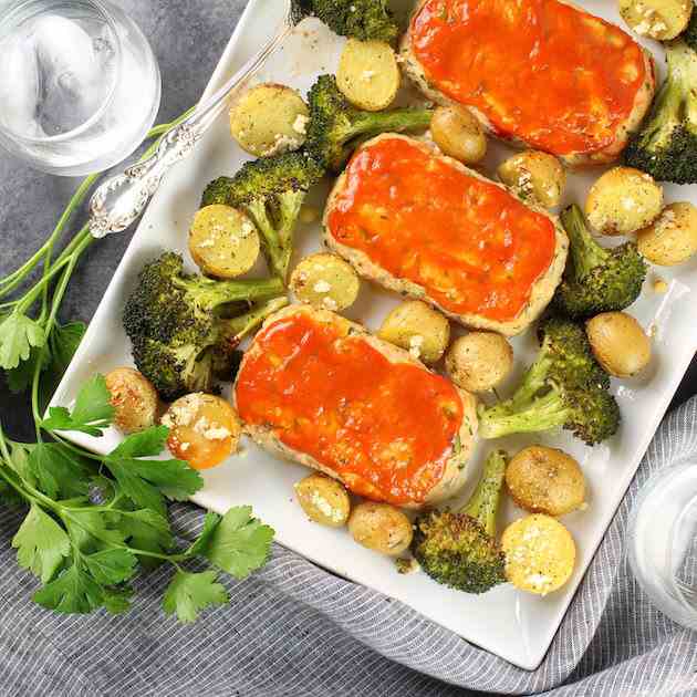 Mini Turkey Meatloaf with Veggies