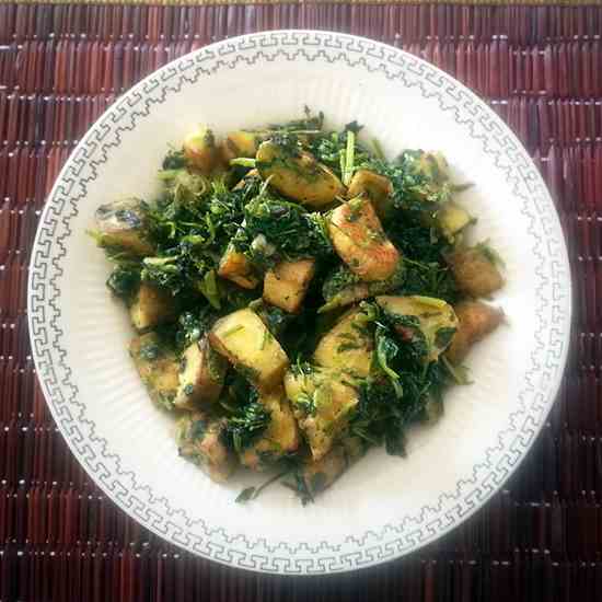 Plantain and Fenugreek Leaves Curry