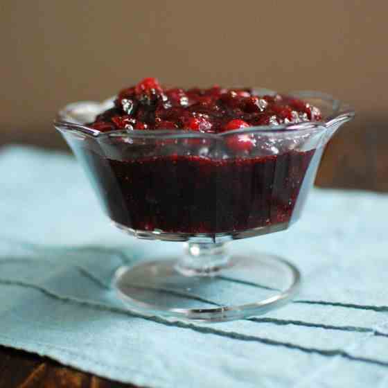 Fig and Port Cranberry Sauce