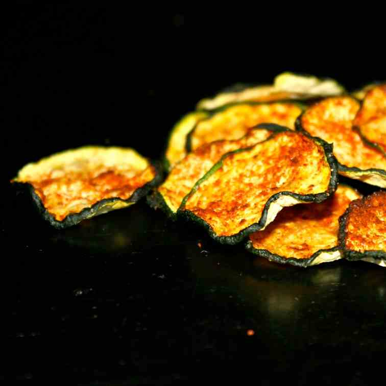 Sweet and Spicy BBQ Zucchini Chips