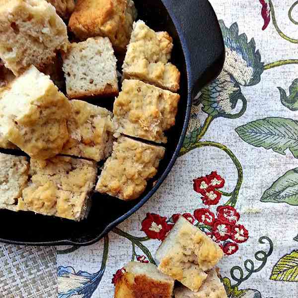 Buttery beer bread