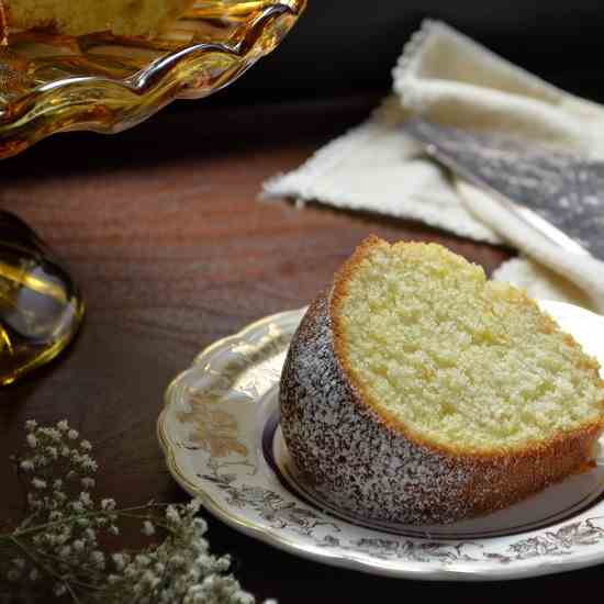 Italian Citrus Ring Cake